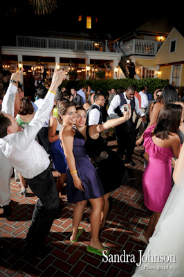 Best The Courtyard at Lake Lucerne Wedding photographer - Sandra Johnson (SJFoto.com)
